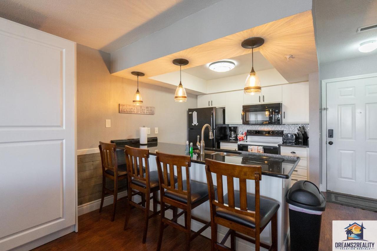 2Br Walk-In Condo - Near The 76 Strip - Free Wifi - Pool - Free Tickets Included - Clb-3 Μπράνσον Εξωτερικό φωτογραφία