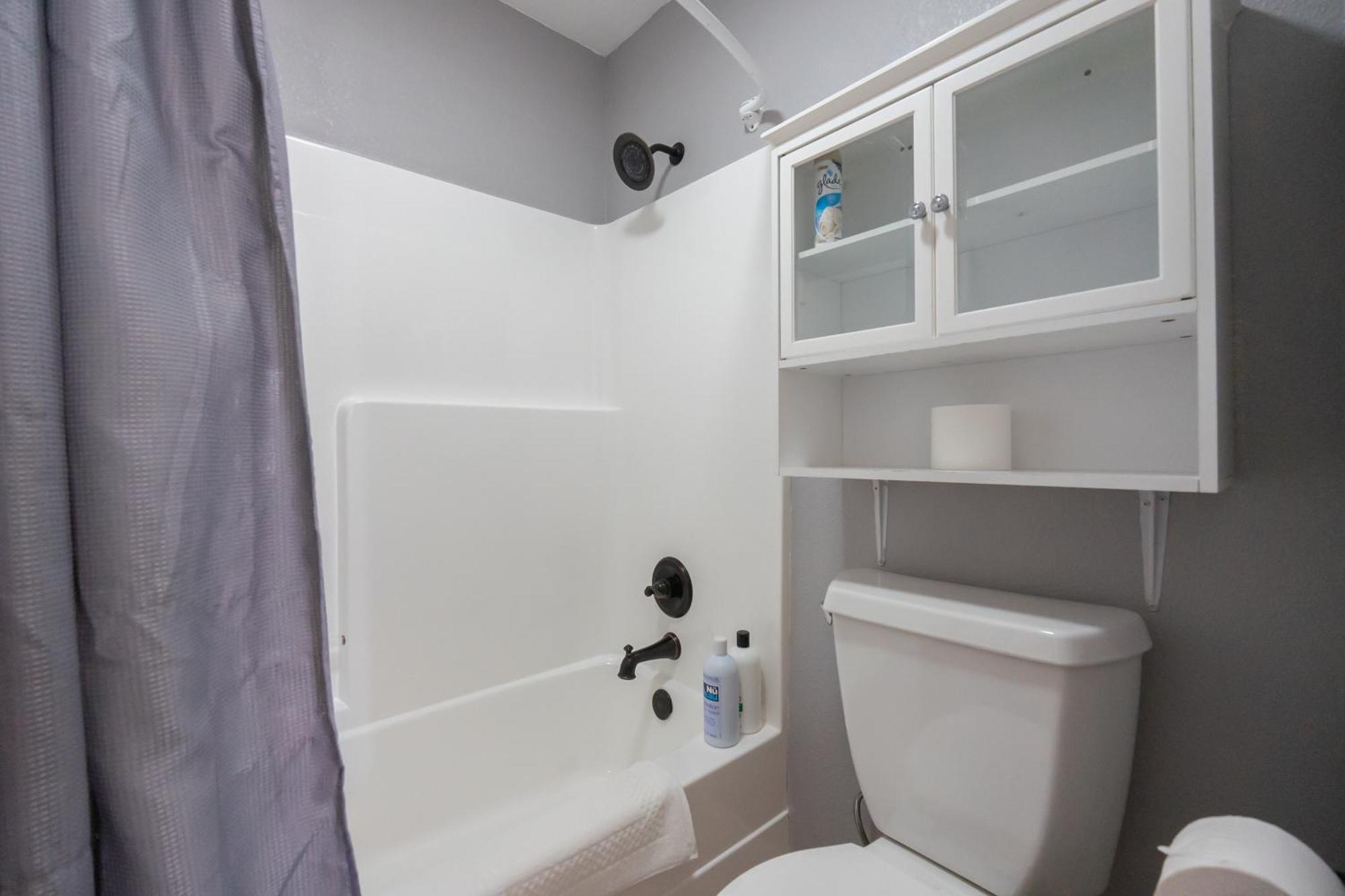 2Br Walk-In Condo - Near The 76 Strip - Free Wifi - Pool - Free Tickets Included - Clb-3 Μπράνσον Εξωτερικό φωτογραφία