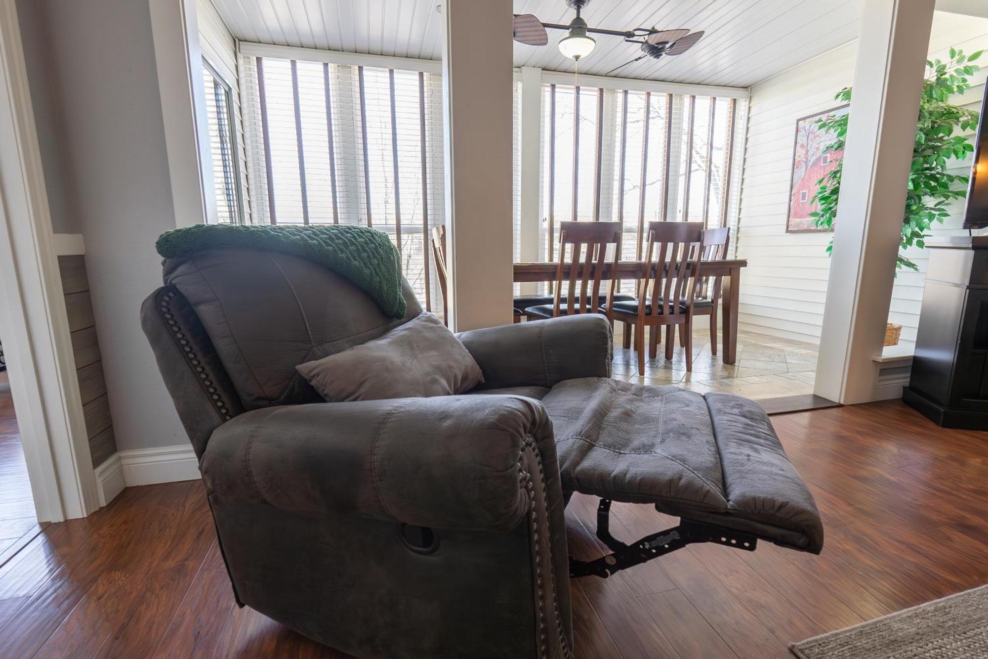 2Br Walk-In Condo - Near The 76 Strip - Free Wifi - Pool - Free Tickets Included - Clb-3 Μπράνσον Εξωτερικό φωτογραφία