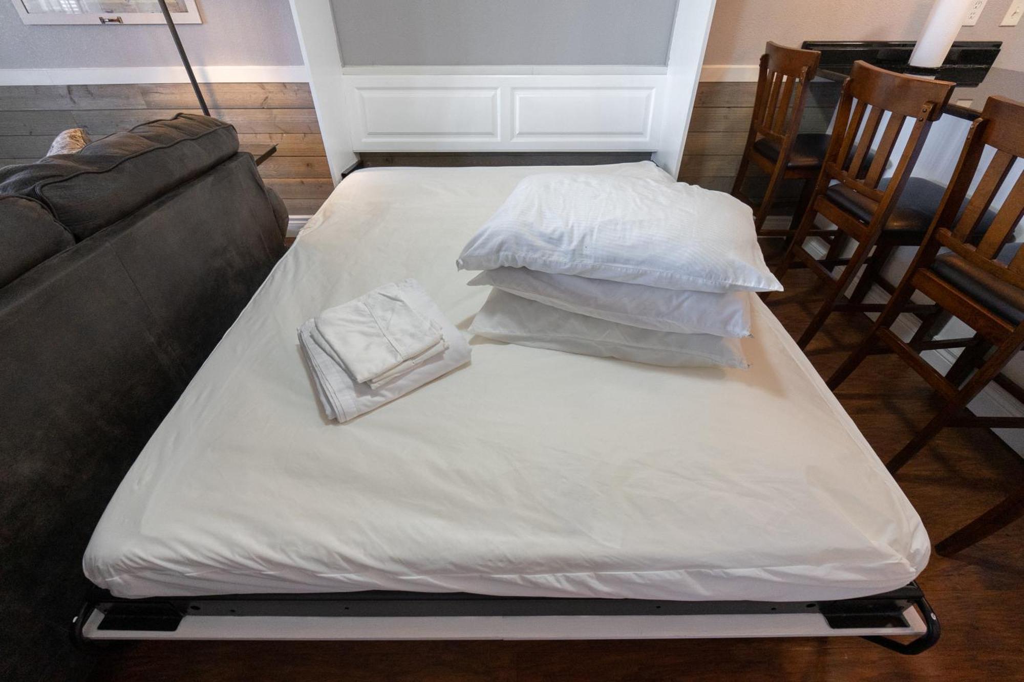 2Br Walk-In Condo - Near The 76 Strip - Free Wifi - Pool - Free Tickets Included - Clb-3 Μπράνσον Εξωτερικό φωτογραφία